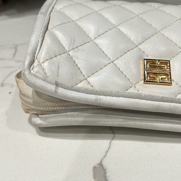 Givenchy Vintage White Leather Zip Clutch Bag Pouch 7” x 5” x 2.5” - Picture 7 of 16